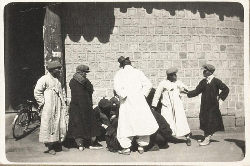 <Fig. 12>